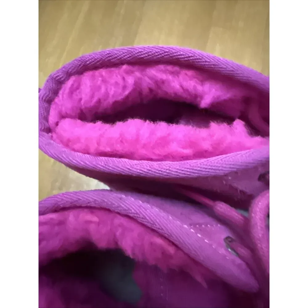 UGG Neumel II Hot Pink Suede Lace Up Big Kids Boots Youth Size 2 School Outdoor